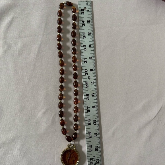 Vintage Goldette Root Beer Lucite Necklace Venus & Cupid Amber Intaglio Pendant - Picture 5 of 6